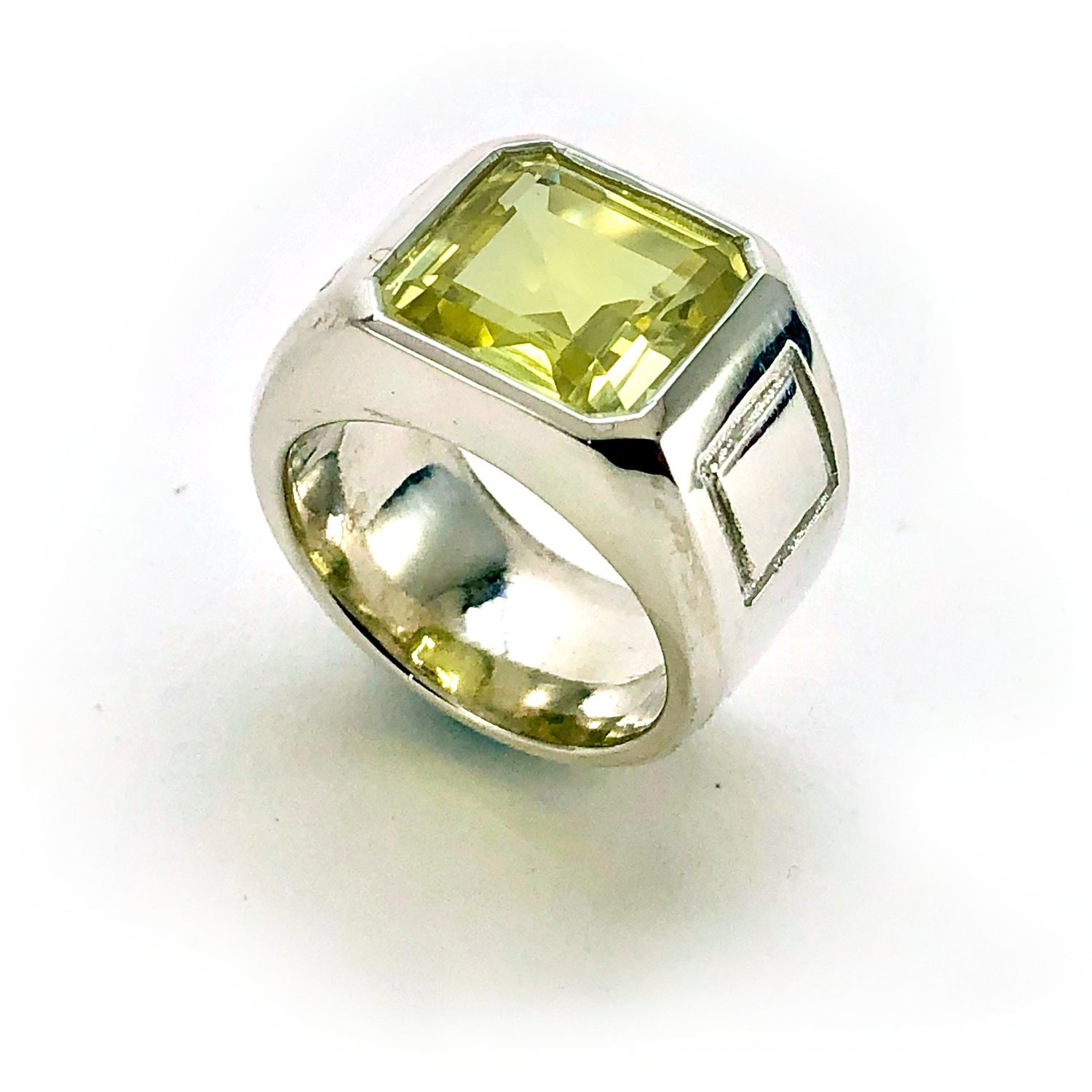 sapphire vedic ring